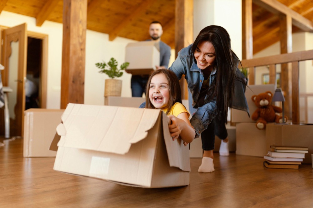 Moving with Small Children: How to Make the Transition Easier for Your Family
